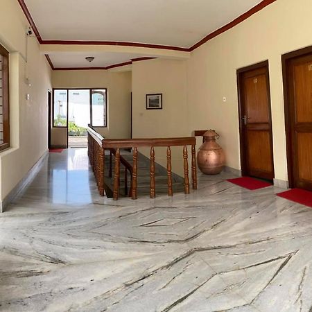 Hotel Blue Magnet Pokhara Bagian luar foto