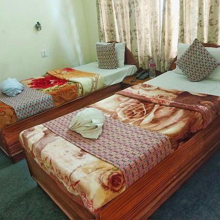 Hotel Blue Magnet Pokhara Bagian luar foto